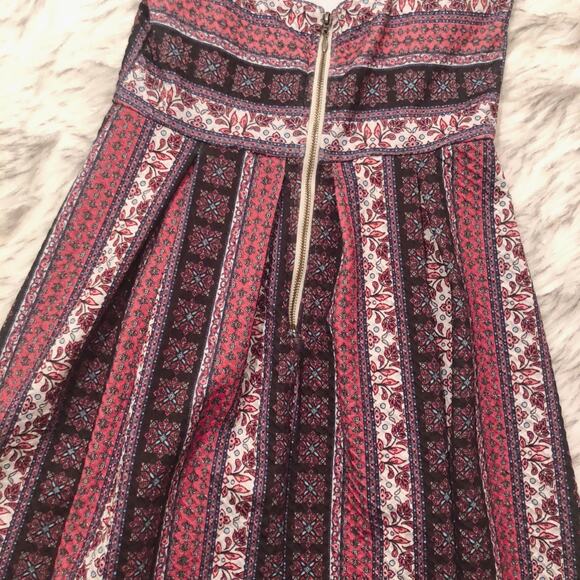 Xhilaration Black, Red, White Halter Striped Bohemian Boho Hippy Summer Dress - Picture 10 of 13